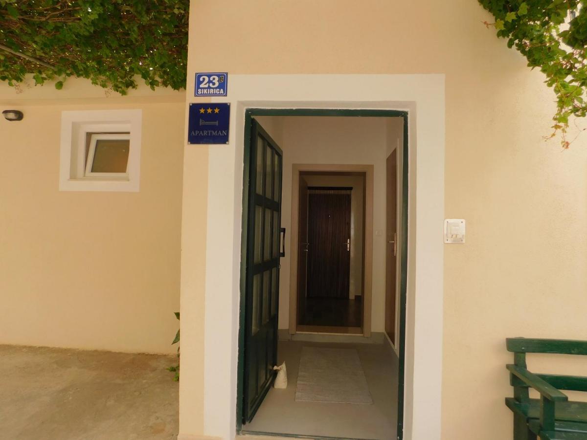 Apartment Lejo Jesenice (Split-Dalmatia) Exterior foto